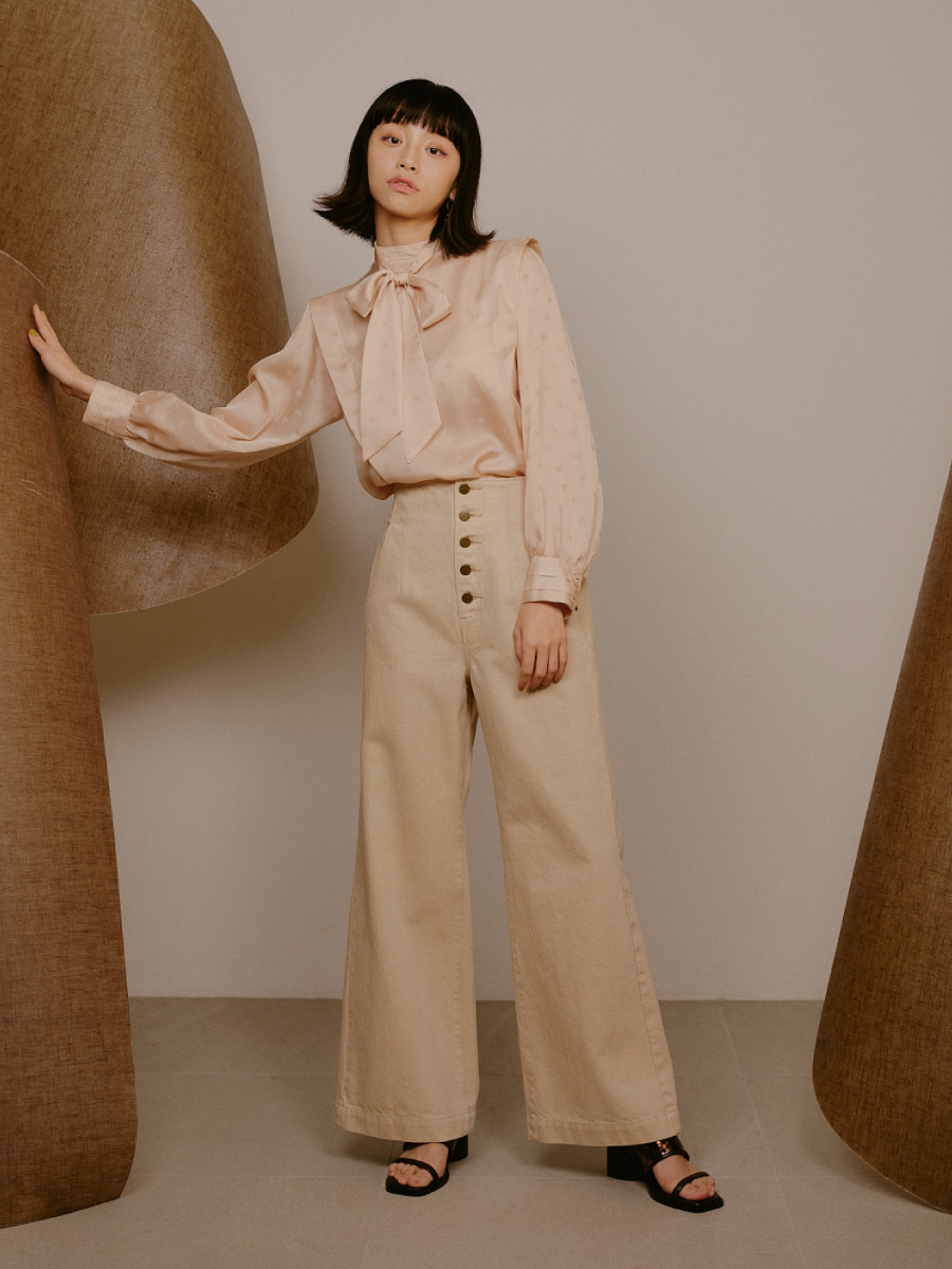 LOOK BOOK 2021 SPRING COLLECTION | LILY BROWN（リリーブラウン