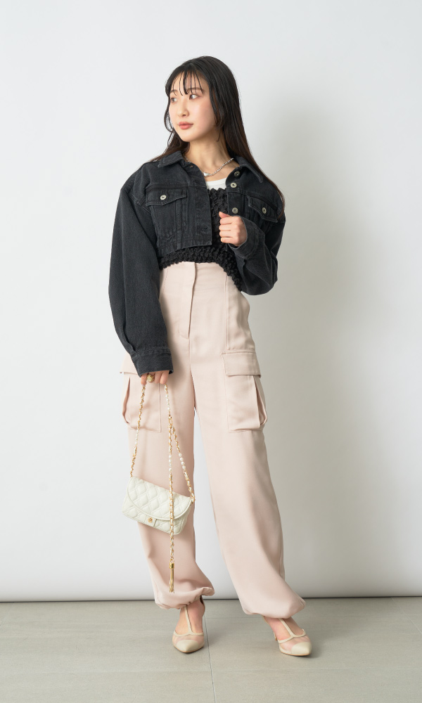 女性モデル