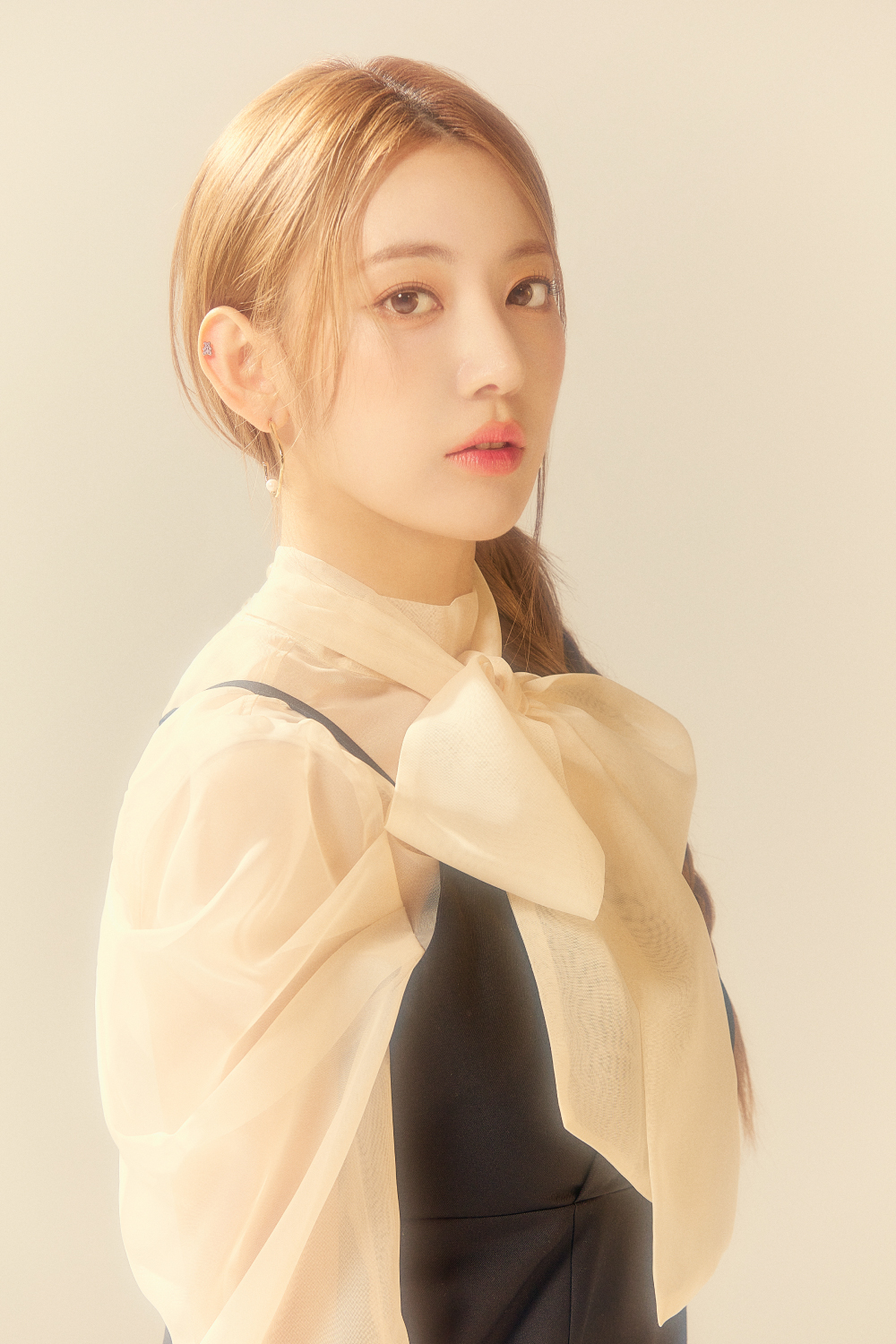 モデル画像203