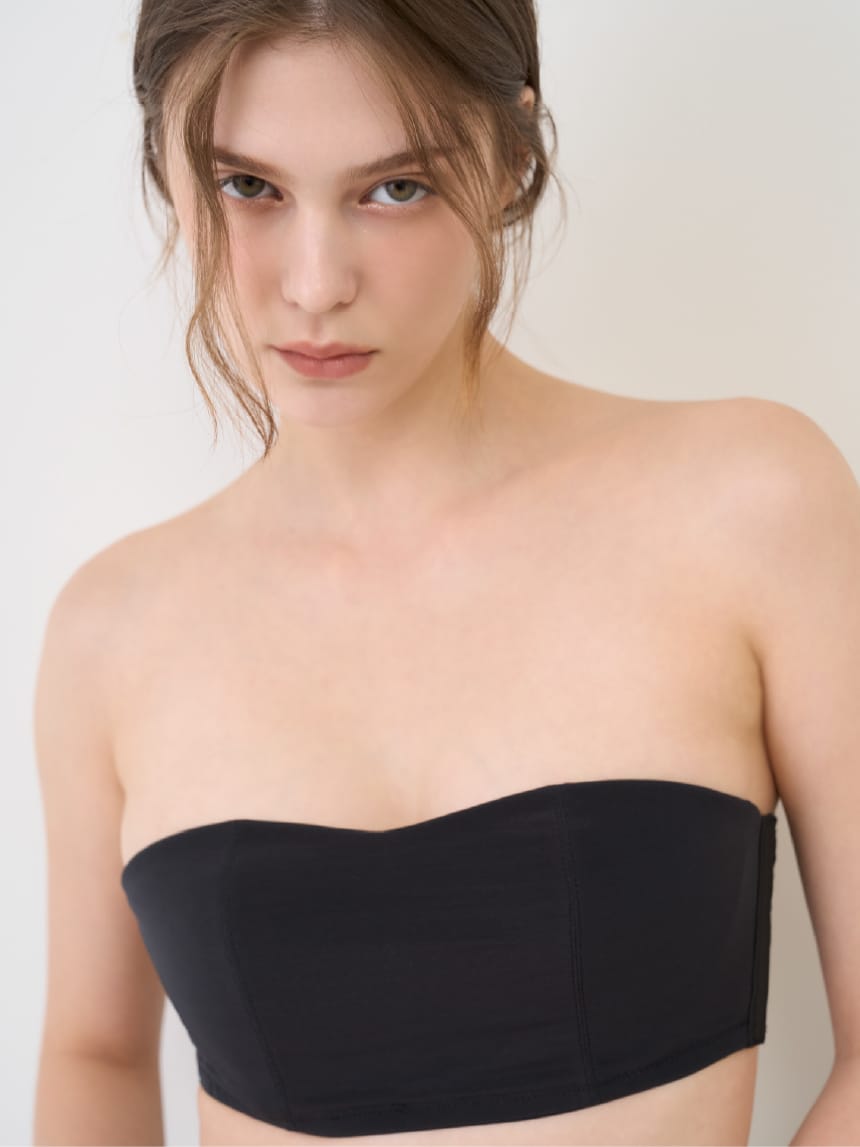 ブラックのブラ