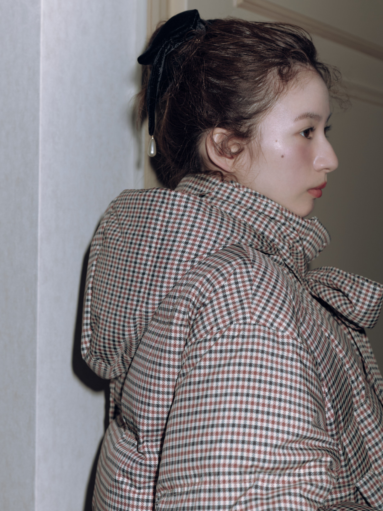 recycled ribbon down jacket の着用カット 3枚目