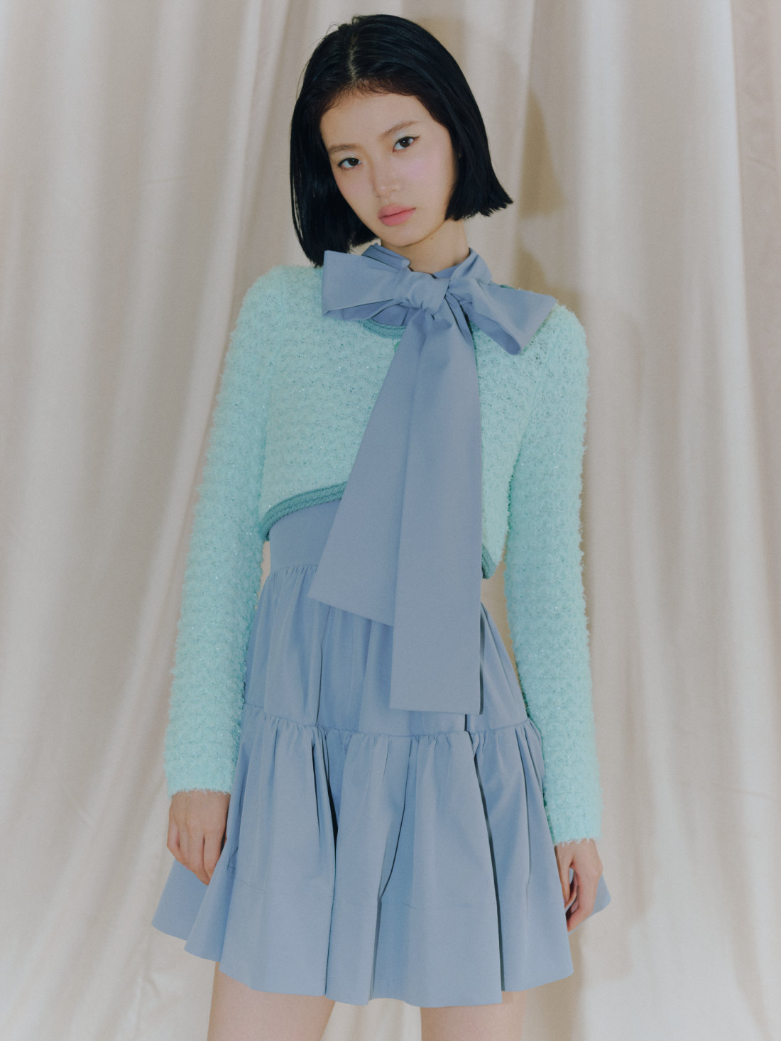 Cardigan & Dress Set ブルーの着用カット 3枚目