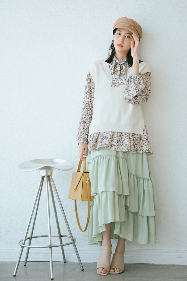 河北麻友子ちゃん着用！♡Lily Brownサイドオープンドロストワンピース 河北麻友子ちゃん着用！♡Lily Brownサイドオープンドロスト