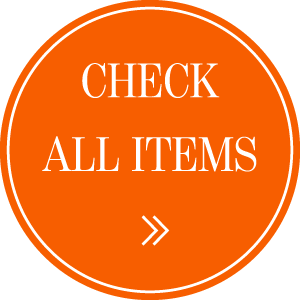 crocsを着用した女性